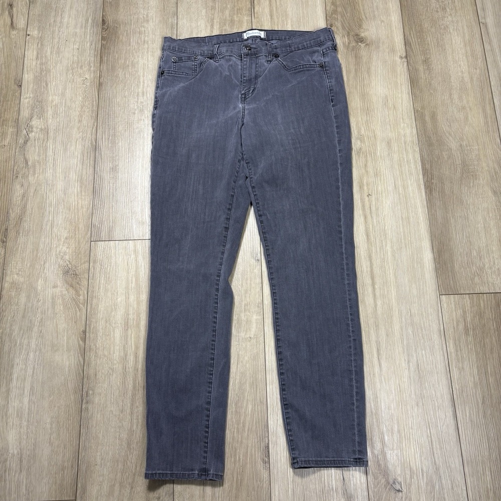Madewell Women's Faded Black Straight Legged Jeans Size 30